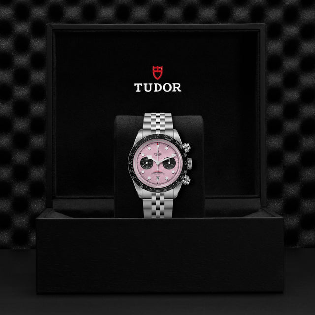TUDOR Black Bay Chrono