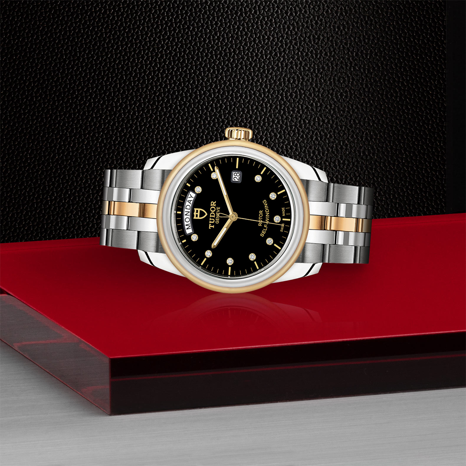 Tudor glamour 2025 day date gold