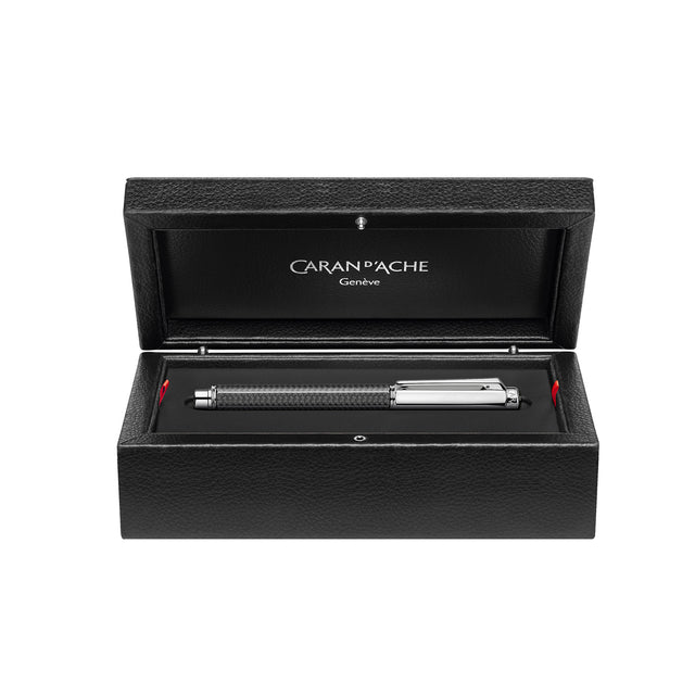 Varius Carbon Fibre Fountain Pen F