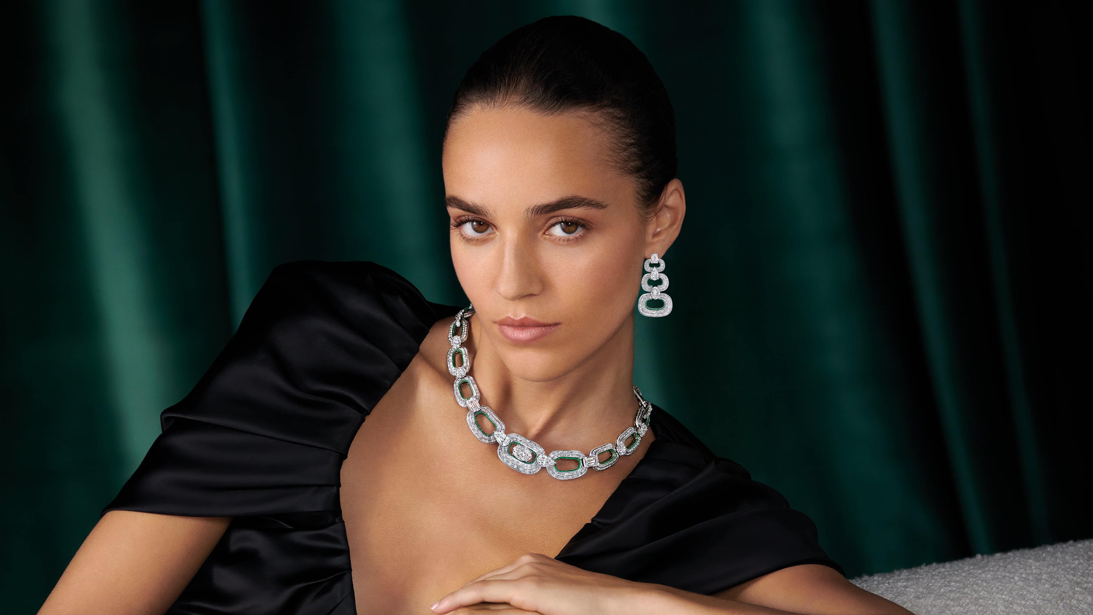 A GRAFF FESTIVE SEASON