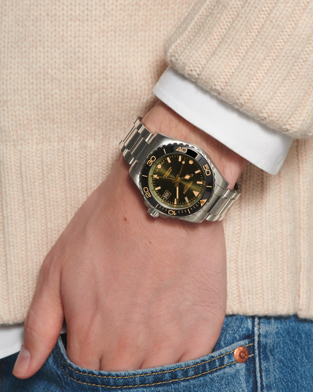 Hydroconquest GMT