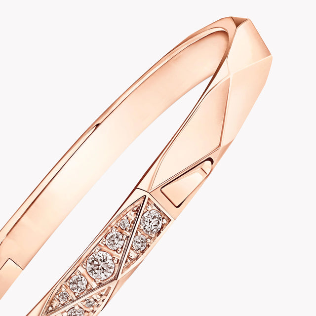 Laurence Graff Signature Pavé Diamond Bangle