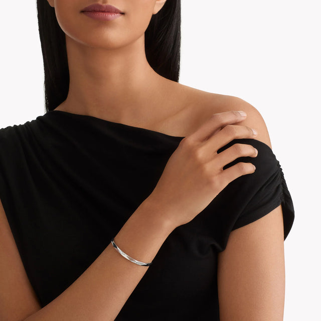 Laurence Graff Signature Faceted Pavé Diamond Bangle