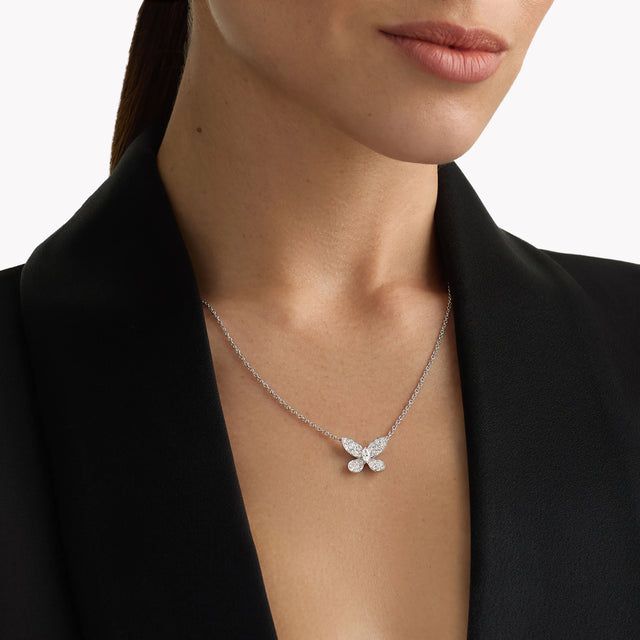 Pavé Butterfly Diamond Small Pendant