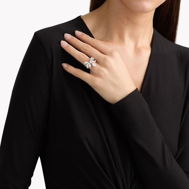 Tilda's Bow Classic Diamond Drop Ring