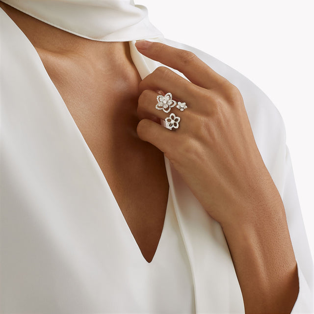 Wild Flower Triple Diamond Ring