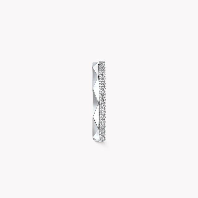 Laurence Graff Signature Diamond and White Gold Band