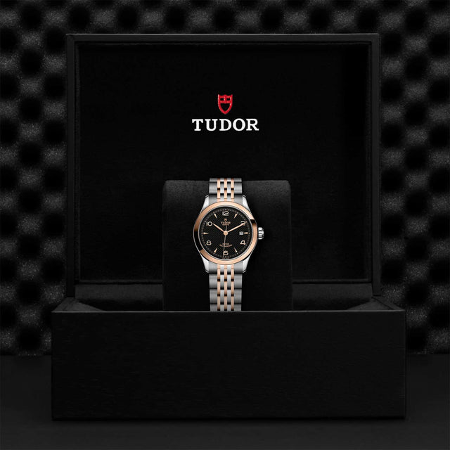 TUDOR 1926 M91351 0003 Presentation