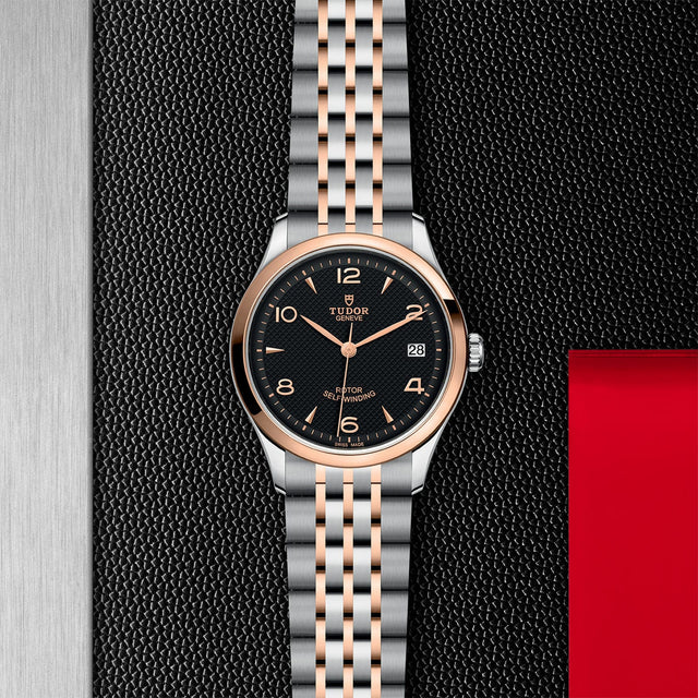 TUDOR 1926 M91451 0003 Flatlay