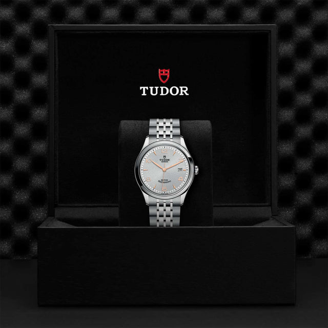 TUDOR 1926 M91550 0001 Presentation