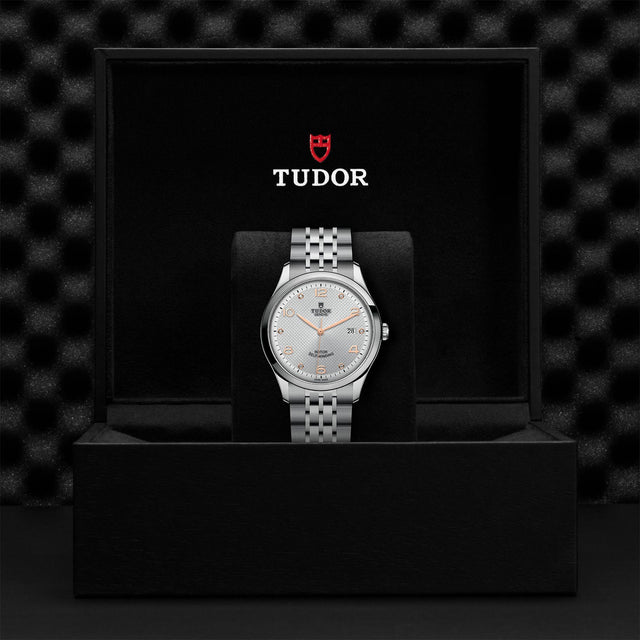 TUDOR 1926 M91650 0003 Presentation