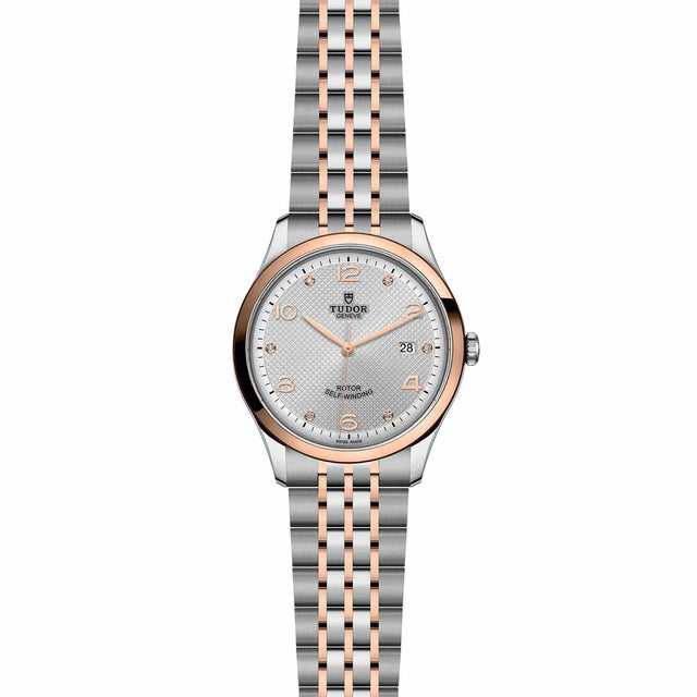 TUDOR 1926 M91651 0002 Frontfacing