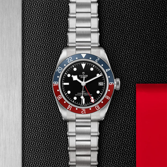 TUDOR Black Bay GMT M79830RB 0001 Flatlay