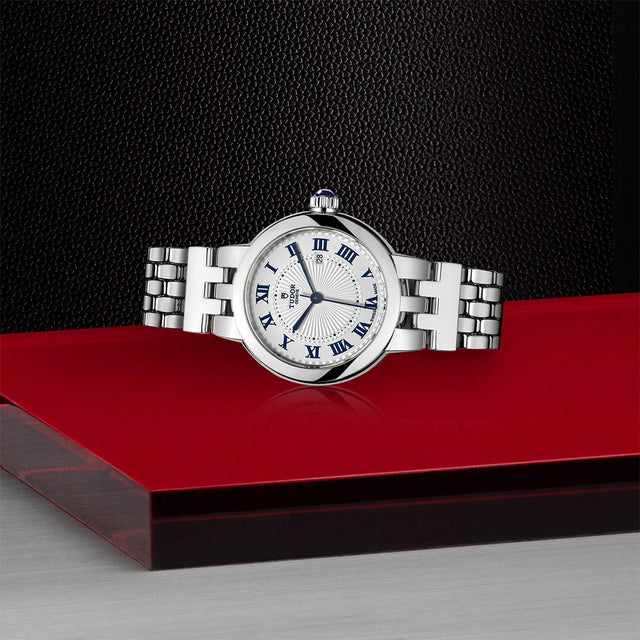 TUDOR Clair de Rose M35500 0001 Layingdown