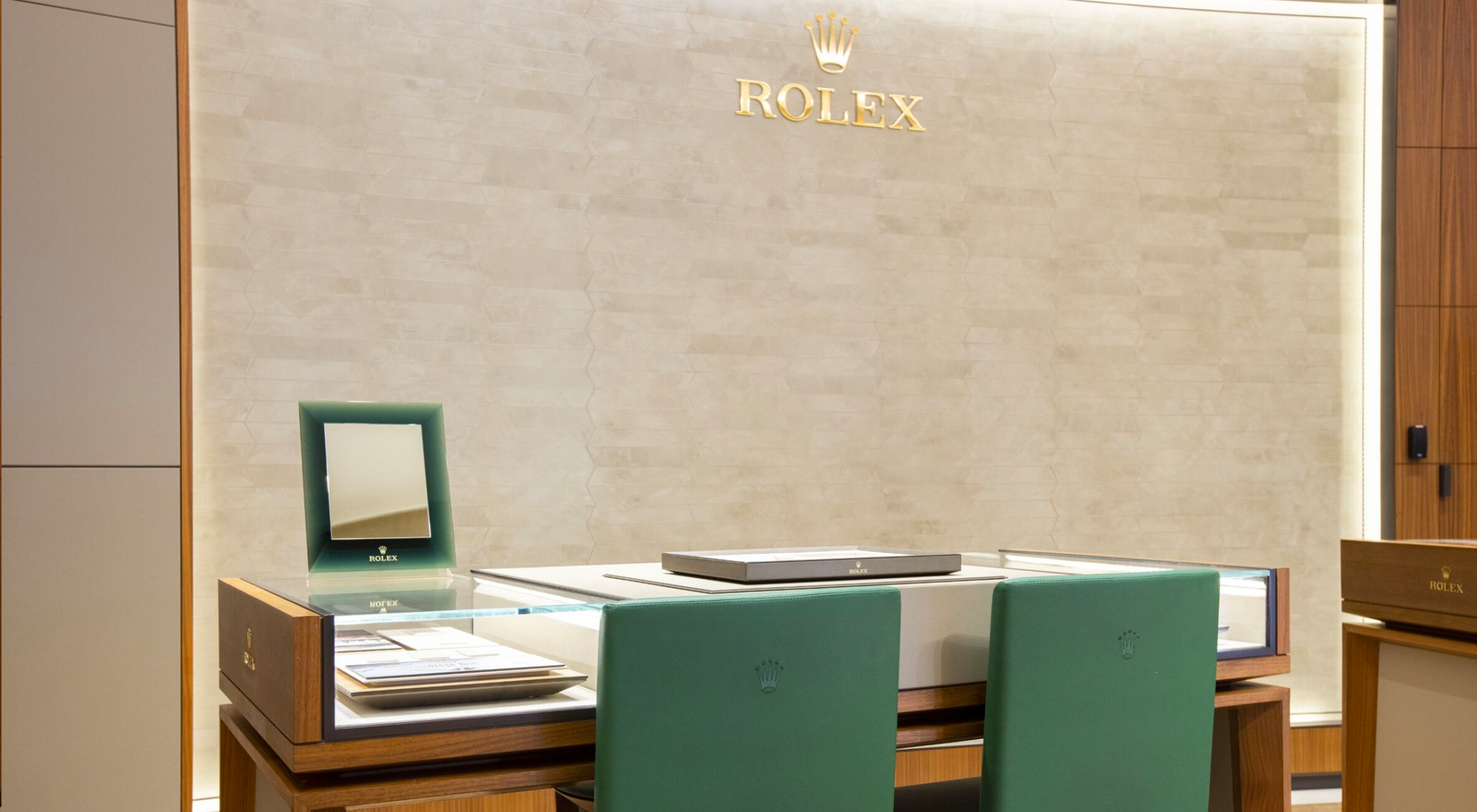 discover our luxury rolex showroom - Kennedy