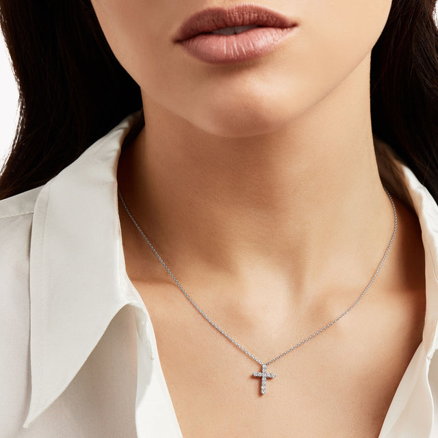Round Diamond Cross Petite Pendant
