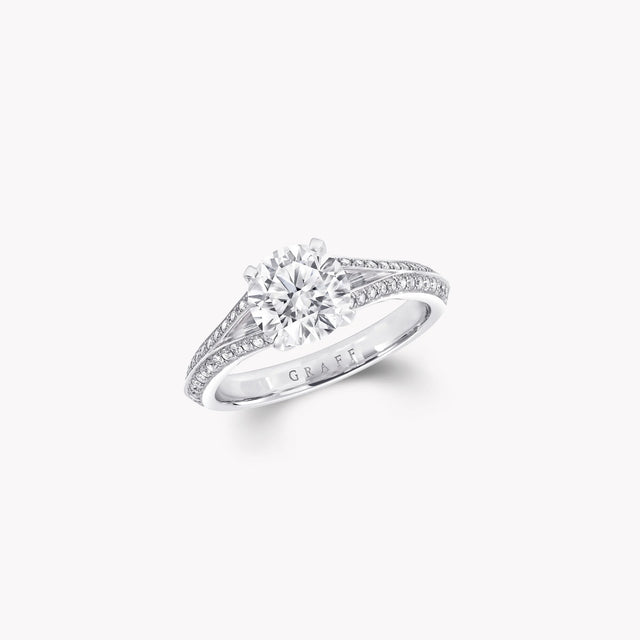 Legacy Round Diamond Engagement Ring
