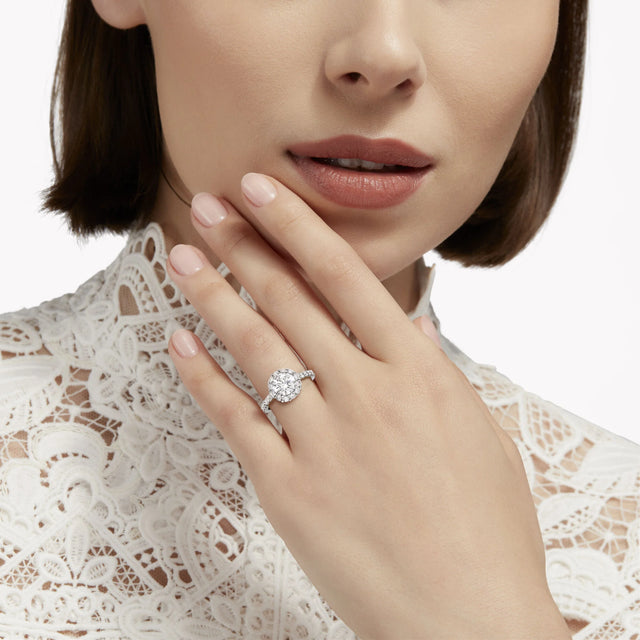 Icon Round Diamond Engagement Ring