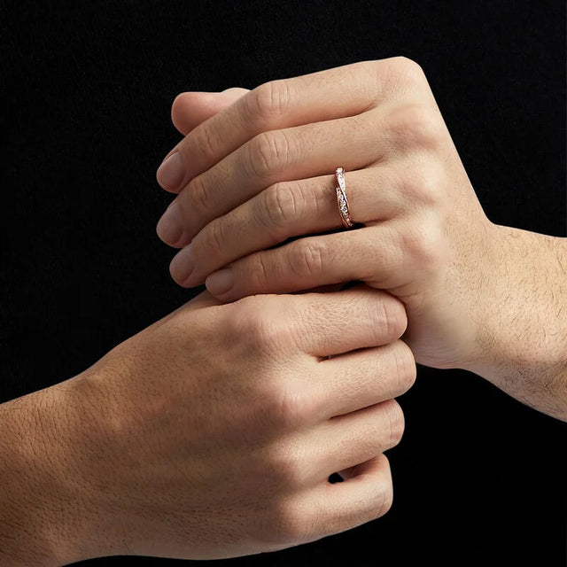 Spiral Pavé Diamond Band