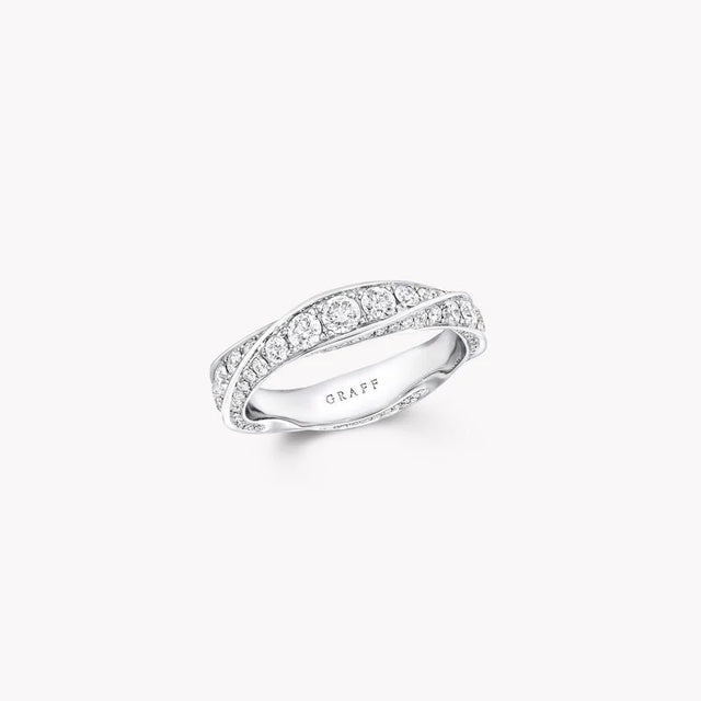 Spiral Pavé Diamond Band