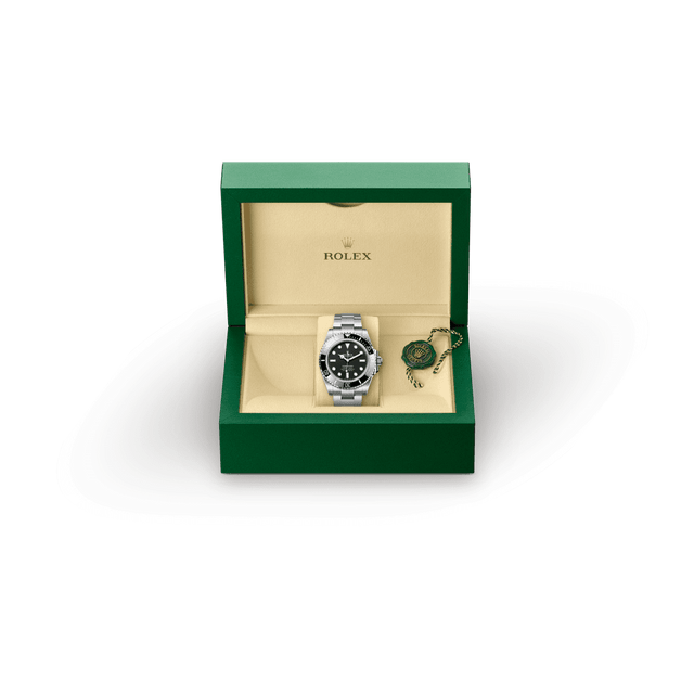 rolex-m124060-0001-presentation-box-Kennedy