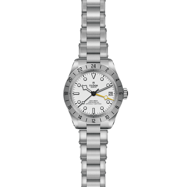 TUDOR Black Bay Pro