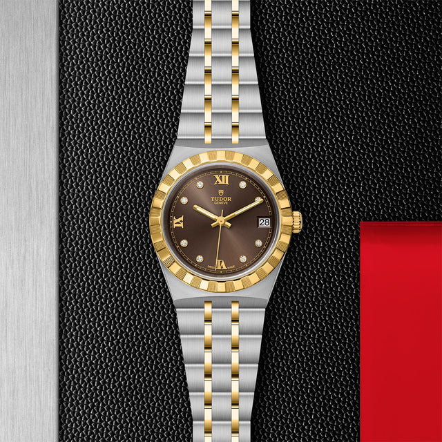 tudor m28403 0009 in store flat lay