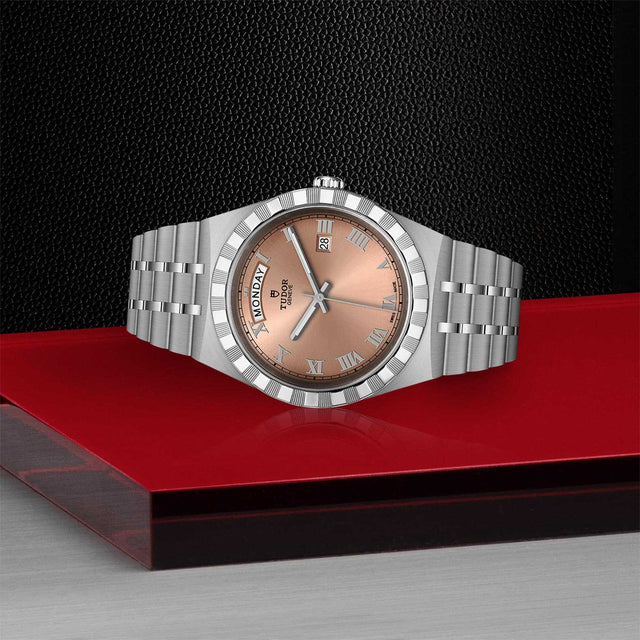 tudor m28600 0009 in store laying down
