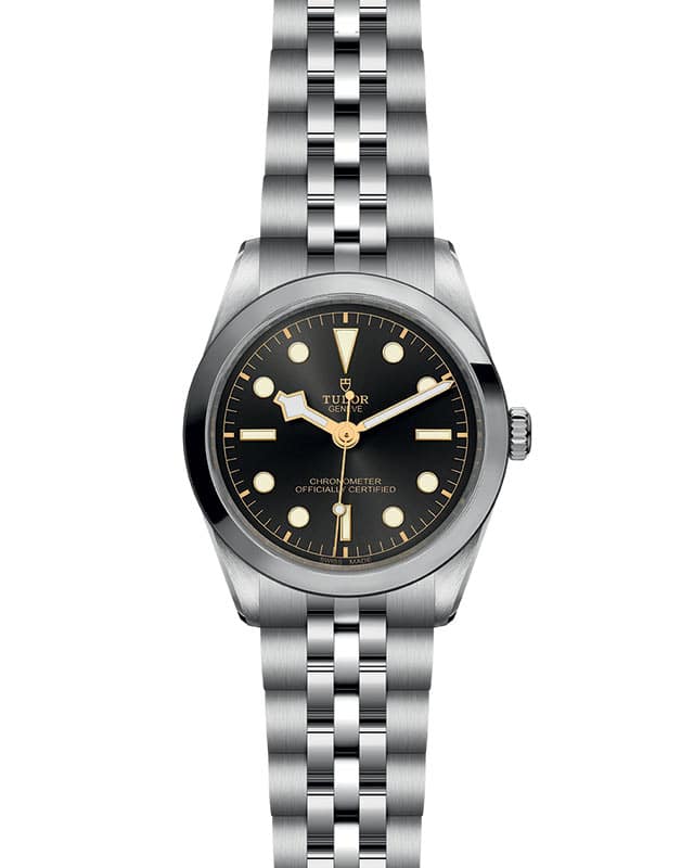 tudor m79640 0001 front facing white background