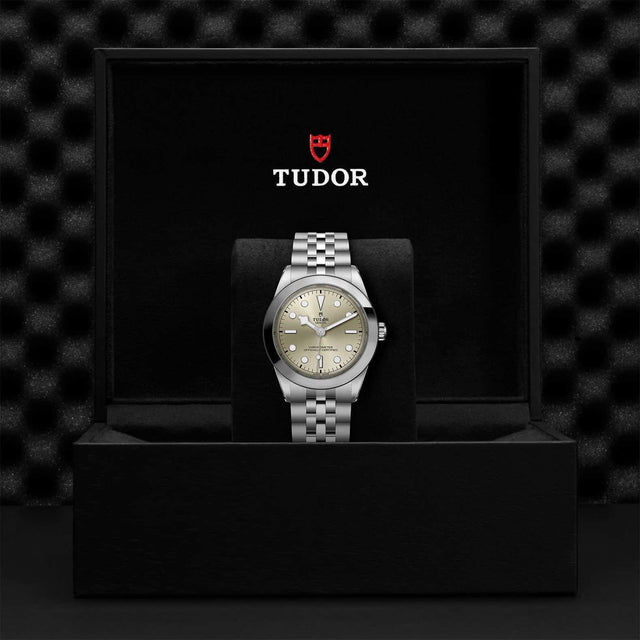 tudor m79660 0003 presentation box