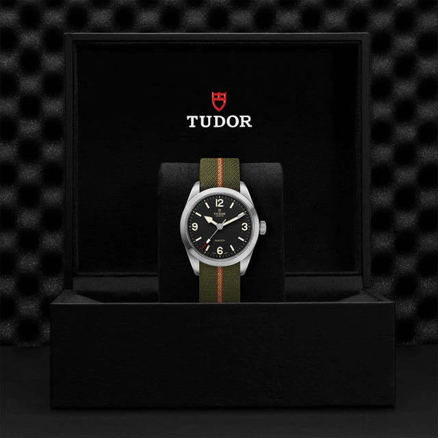 tudor m79950 0003 presentation box